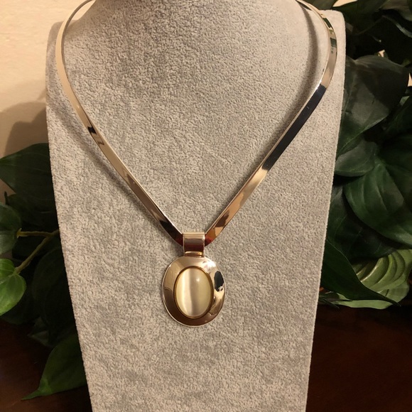 Silver Tone Collar Necklace & Pendents - Picture 2 of 8